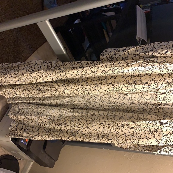 Modest fashion dress - Picture 2 of 6